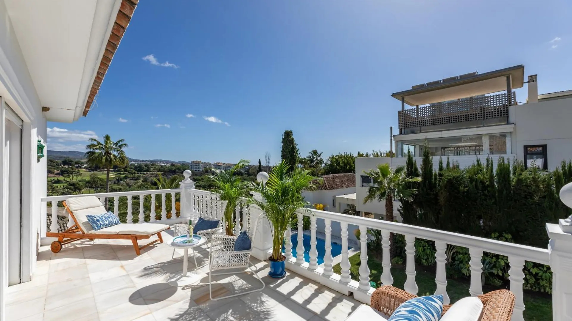Bed & Breakfast Aurora Boutique House - Only Adults Bed and Breakfast Marbella Spanje