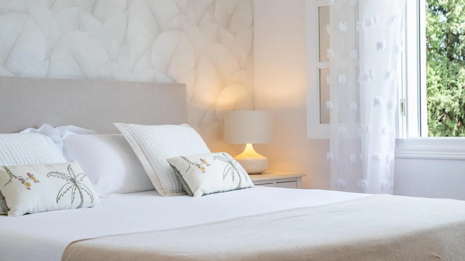 Bed & Breakfast Aurora Boutique House - Only Adults Bed and Breakfast Marbella